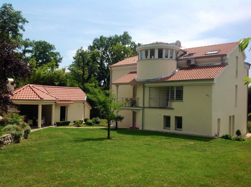 Apartments Villa Majda Matulji Eksteriør bilde